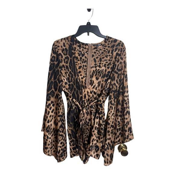 Fashion Nova Longsleeve Leopard Print Romper Size Medium - Picture 5 of 12